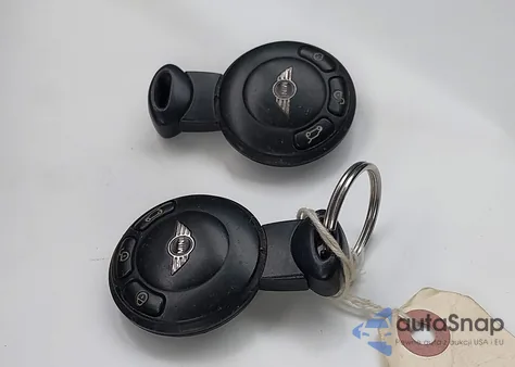 2012 Mini Cooper S z USA, uszkodzony, nr VIN WMWSV3C56CTY25320